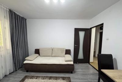 2 cam, et. 3, 37 mp, renovat, mobilat+utilat, zona Crisan - 15