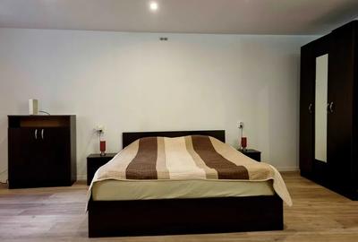 Garsonieră decomandată în Central - 2