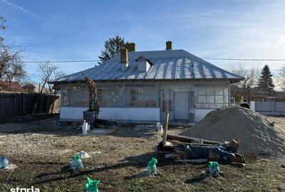Casă cu 3 camere cu Teren 900 Mp în Central - 17