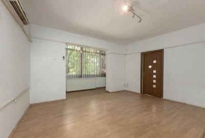 Apartament cu 3 camere decomandat în Mărășești - 3