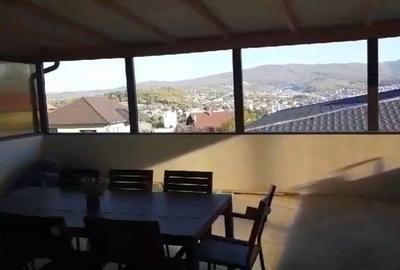 Casă cu 3 camere cu Canalizare în Central - 8