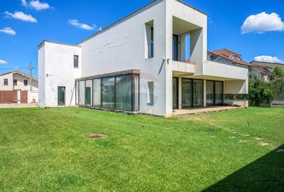 Vila contemporana, finisaje interioare lux,  gradina interioara Vila contemporana, finisaje interioare lux,  gradina interioara - 22