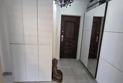 Garsonieră decomandată în Central - 9