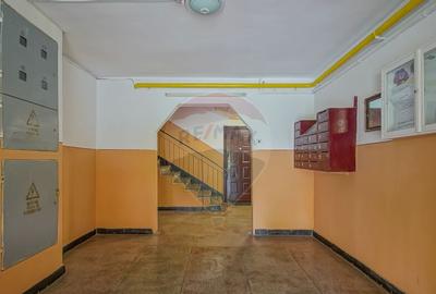 Spa?iu de birouri de 65 mp Racadau - 1