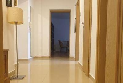 Apartament cu 2 camere decomandat, mobilat în P-ța Victoriei - 3