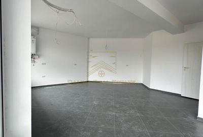 Spațiu comercial, de 42 mp, în Central - 6