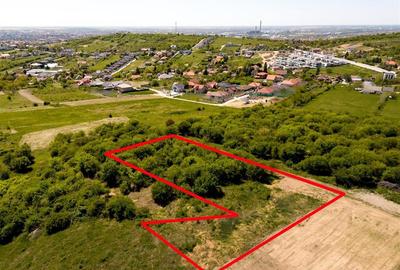 Teren intravilan de 2414 mp, în Dealuri Oradea - 2