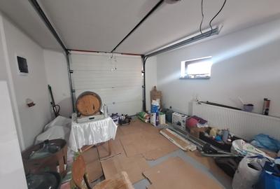 Casă individuală cu 5 camere cu Canalizare în Câmpenești - 32