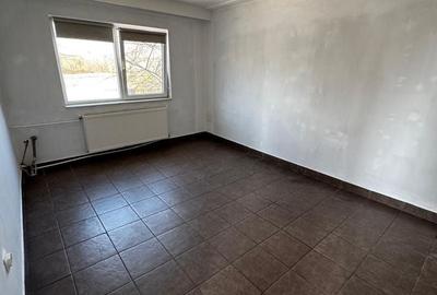 Casă individuală cu 6 camere cu Canalizare în Delfinariu - 6