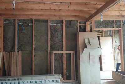 Casă cu 3 camere cu Teren 563 Mp în Rusca - 4