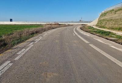 Teren de 1900 mp, în Central