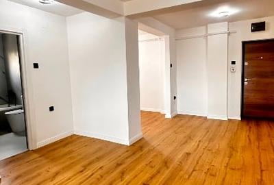 Vând apartament Promenada Moll - 3