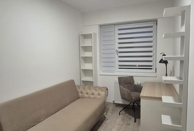Apartament cu 3 camere decomandat în Sud - 4