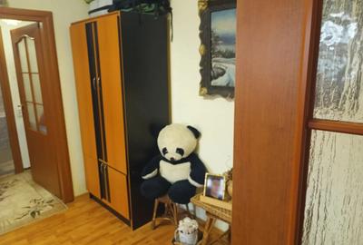 Vand Ap 2 camere Ora? Hunedoara bulevardul Dacia zona Centrala - 1