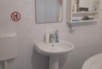 Casă cu 3 camere cu Teren 1000 Mp în Central - 2