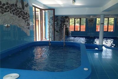 Disponibila de REVELION cabana complet echipată de închiriat în M - 10