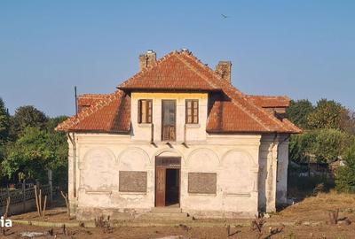 Casă cu 4 camere în Central - 4