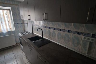 Apartament cu 2 camere decomandat în Popoveni