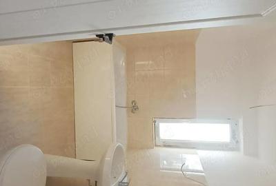 Garsonieră decomandată în Central - 2