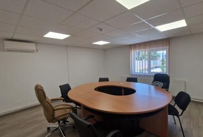 Spatiu de birouri, 43mp, Carcea, zona Ford