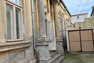 Casă cu 3 camere cu Canalizare în Independenței - 8