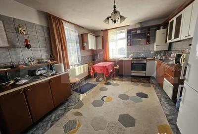 Apartament cu 6 camere decomandat în Victoria - 7