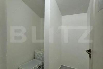 Casă cu 9 camere cu Teren 1000 Mp în Central - 10