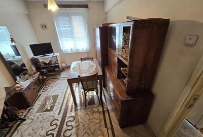 Apartament cu 3 camere semidecomandat în Central - 4