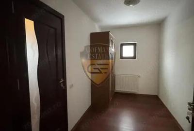 Casă cu 4 camere cu Canalizare în Lumina - 18