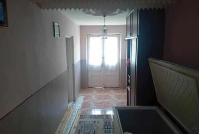 Vila 140mp Savinesti la sosea teren 1000mp locuibila mobilata utllata - 3