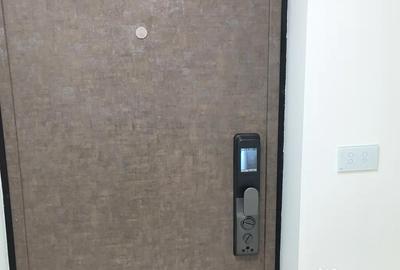 Apartament cu 4 camere decomandat în Central - 8