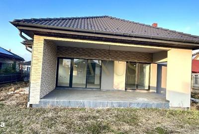 Casă cu 4 camere în Sânnicoară - 5