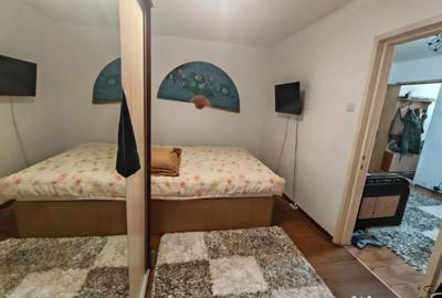 Apartament cu 2 camere semidecomandat în Km 4 - 1