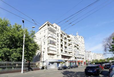 Spatiul comercial 100 mpu str.Sf Vineri colt cu B-dul Corneliu Coposu - 1