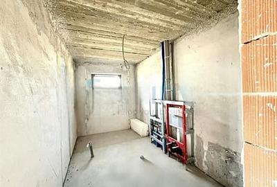 Casă cu 4 camere cu Canalizare în Sântandrei - 6