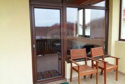 De vanzare vila langa lac la Moara Vlasiei - 9