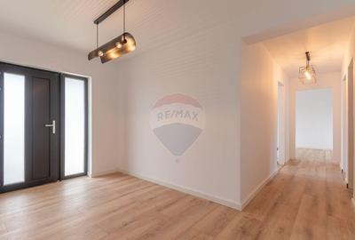 Casa de vanzare, Jucu de Sus, Luminis, 118mp, Finisata Ut... - 13