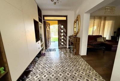 Casă cu 4 camere cu Teren 400 Mp în Crișan - 3