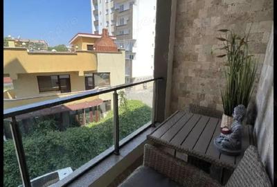 Apartament cu 3 camere decomandat în Rovine - 4