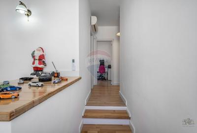 Casă cu 4 camere cu Teren 164 Mp în Central - 13