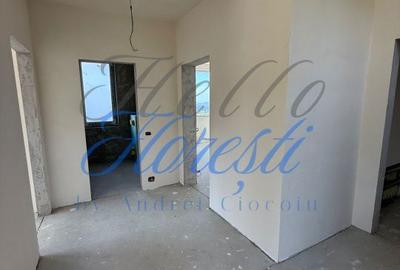 Casă cu 4 camere cu Teren 700 Mp în Făget - 2