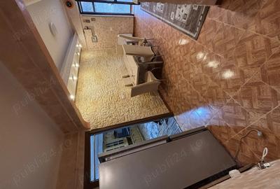 Inchiriez apartament-3 camere zona centrala in Foc?ani - 2