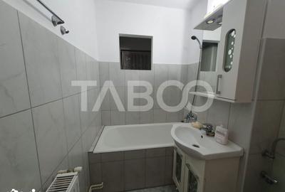 Apartament cu 2 camere decomandat, mobilat în Central - 3