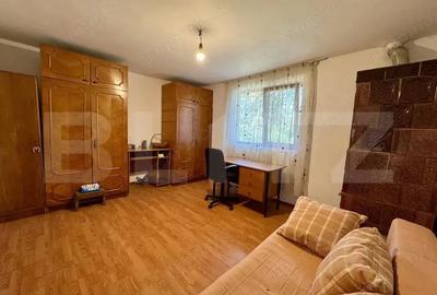 Casă cu 4 camere cu Teren 410 Mp în Central