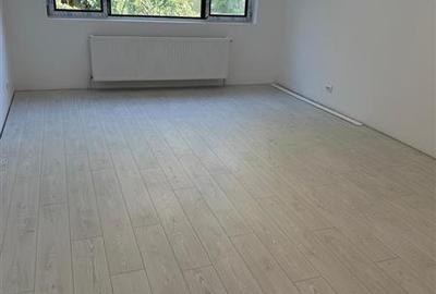 Apartament cu 2 camere decomandat în Crângași - 2