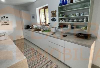 Casa situata in zona TUZLA - 3