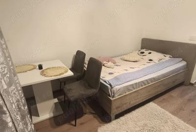 Inchiriez garsoniera , str. Podului 25 - 2