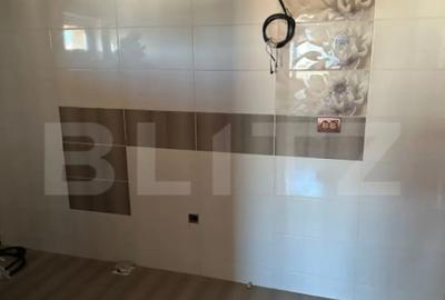 Casă cu 3 camere cu Teren 377 Mp în Central - 2