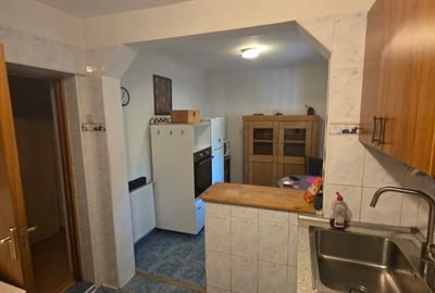 Casă cu 3 camere cu Canalizare în Iancului - 4