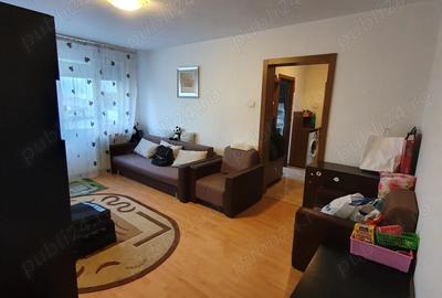 Apartament de inchiriat - 3 camere, Obor - 10